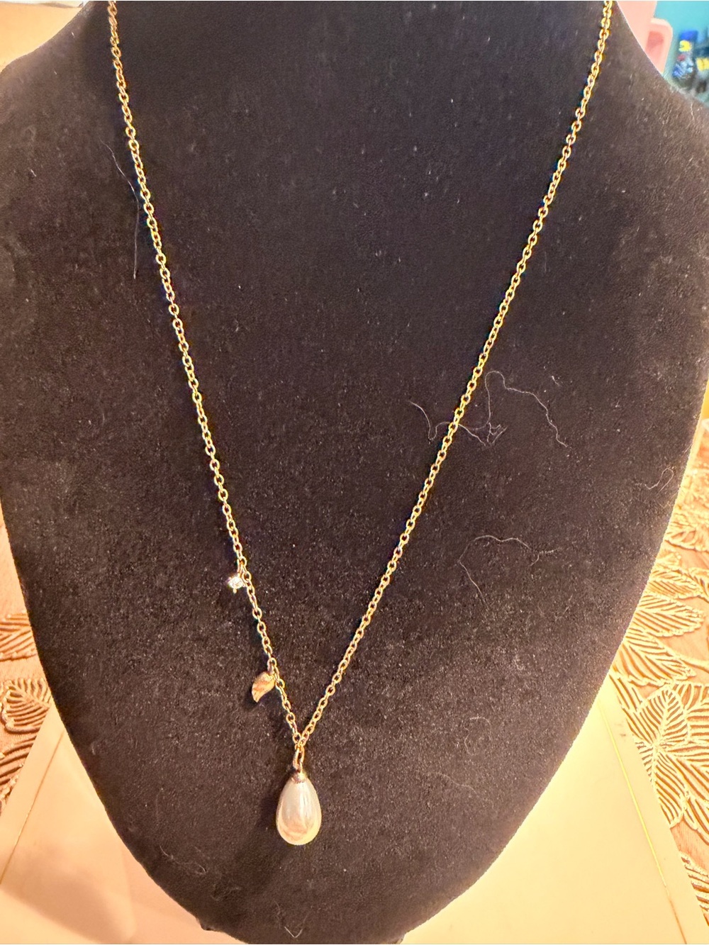 SUCH Gold Teardrop Pendant Necklace with Accent Charm